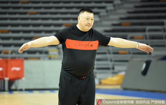 为什么篮球训练中需要遵守规矩_0